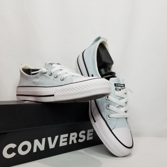 Converse Women's CTAS Shoreline Slip On Sneakers Size 6 Winter SlayA11544F NWT - Picture 1 of 10